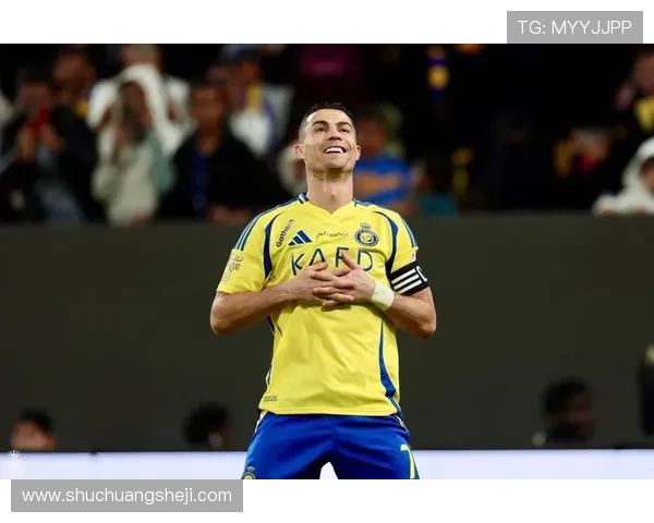 足球巨星经典瞬间回顾:那些永载史册的激情时刻与无畏拼搏 足球巨星经典瞬间回顾:那些永载史册的激情时刻与无畏拼搏